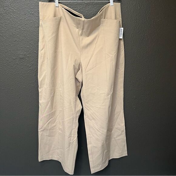 Old Navy High-Waisted Pull-On Pixie Wide-Leg Pants - Picture 5 of 14